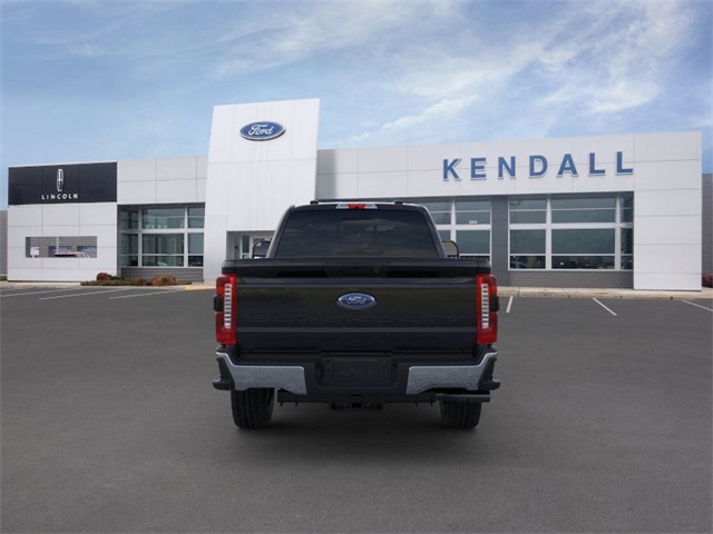 2025 Ford F-350 photo 5