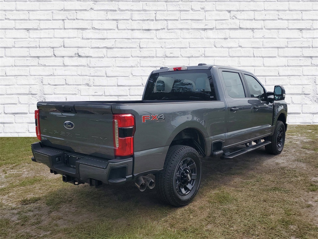 2025 Ford F-250 XL photo 2
