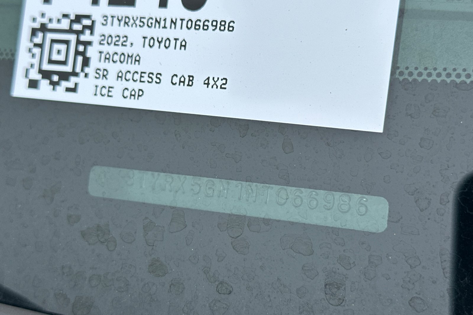 2022 Toyota Tacoma SR Access Cab photo 2