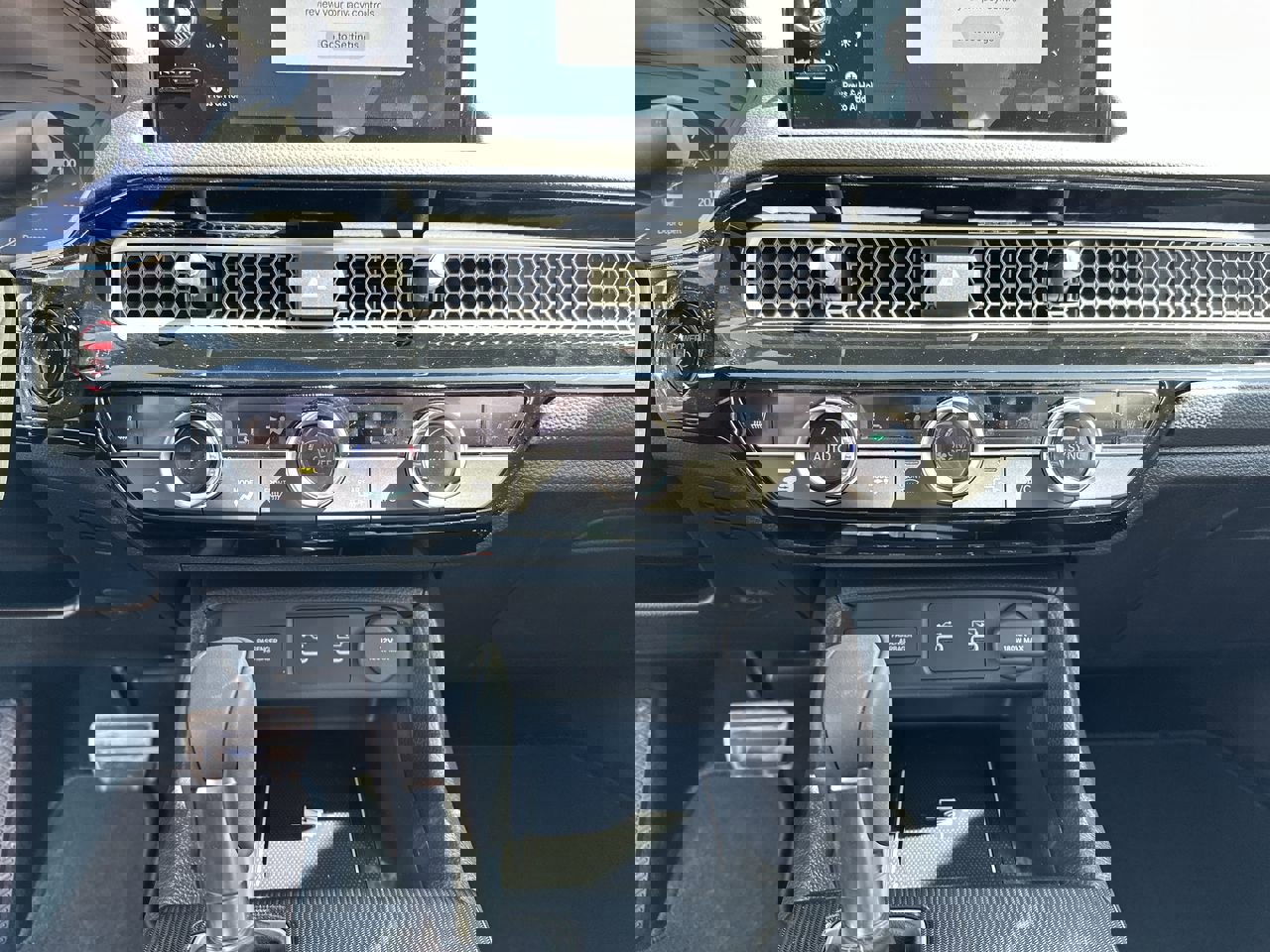 2026 Honda Civic Sport Touring Hybrid photo 19
