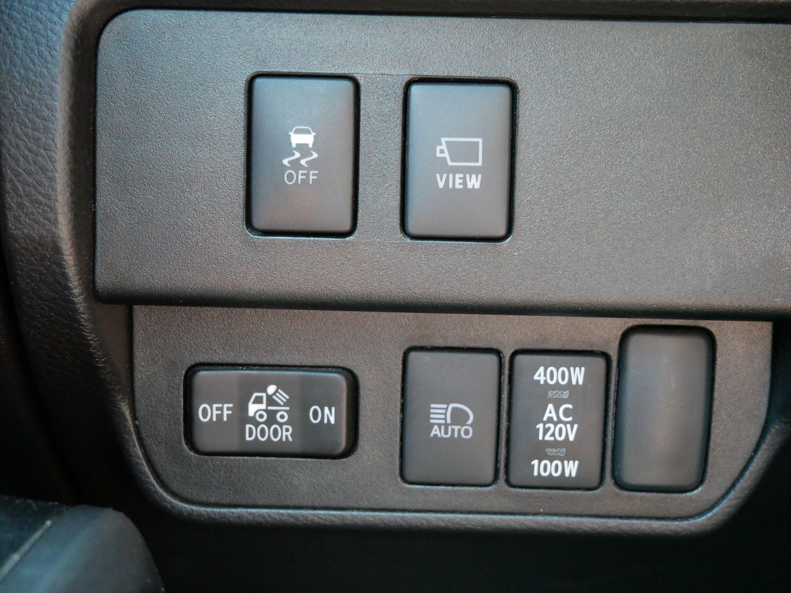 2023 Toyota Tacoma TRD Sport photo 18