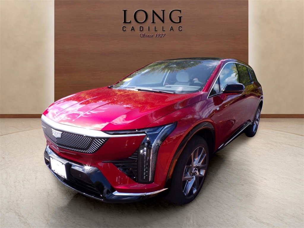 2025 Cadillac OPTIQ Luxury 2