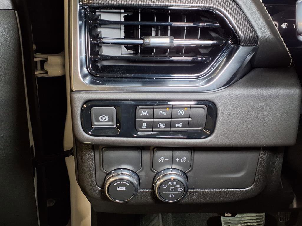 2025 Gmc Yukon photo 17