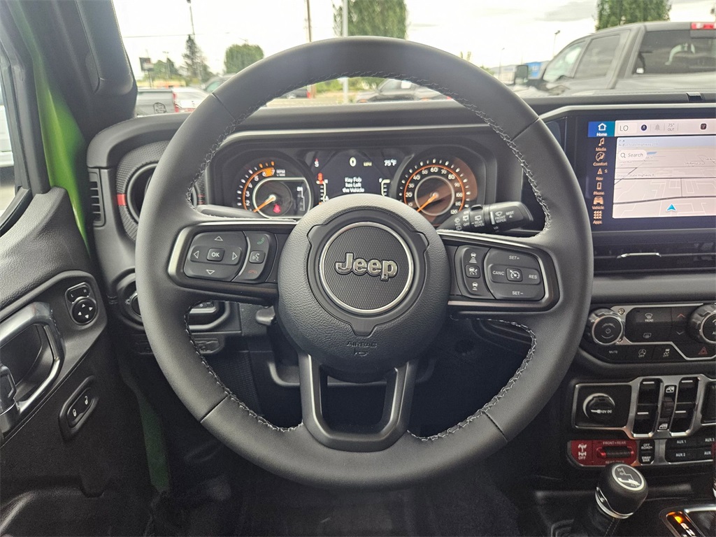 2025 Jeep Wrangler Rubicon photo 15