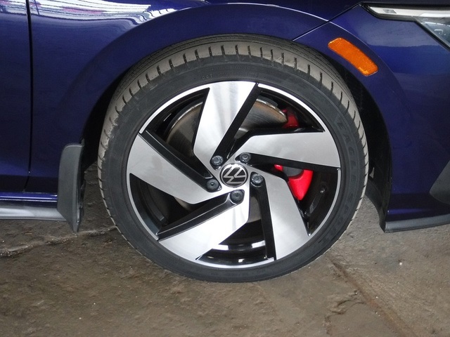 2023 Volkswagen Golf GTI S photo 3
