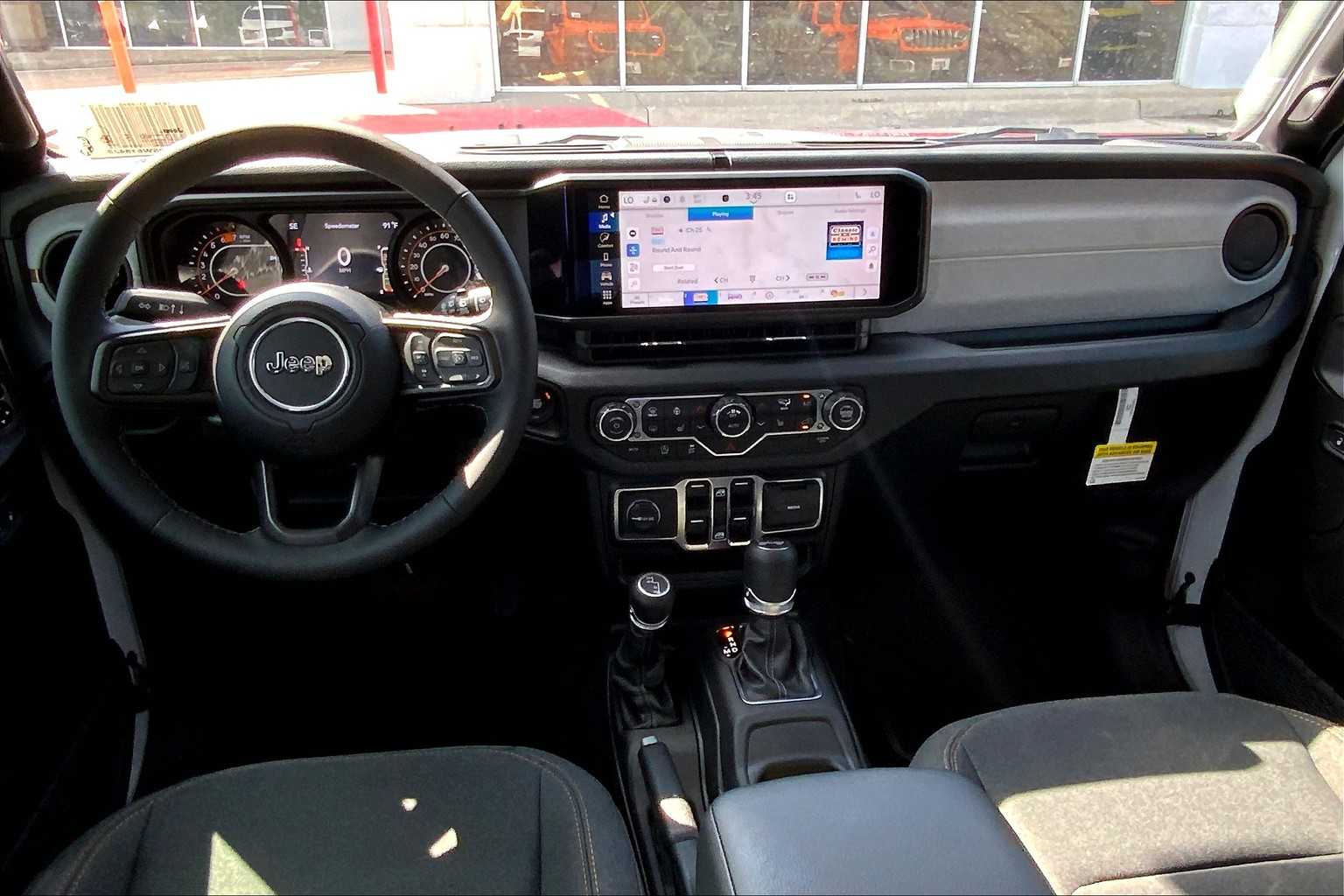 2025 Jeep Wrangler Sport S photo 5