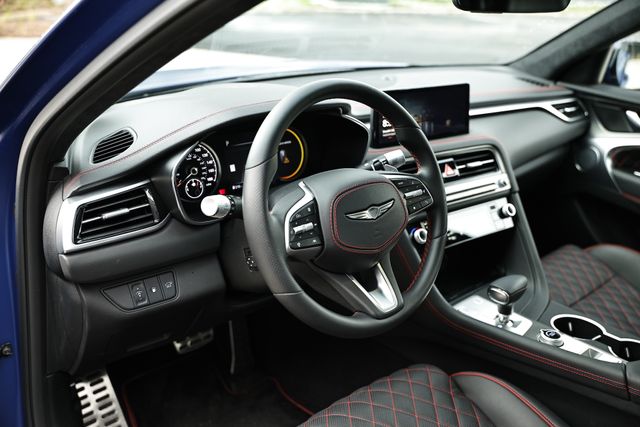 2025 Genesis G70 3.3T Sport Advanced photo 20