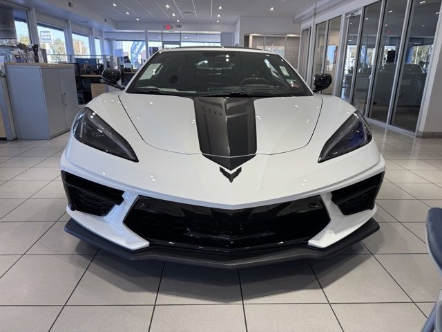 2026 Chevrolet Corvette Stingray 2LT photo 2