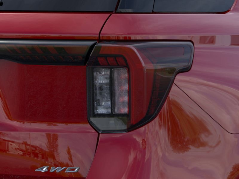 2025 Ford Explorer ST-Line photo 16
