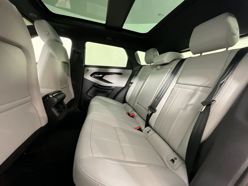 2026 Land Rover Range Rover Evoque S photo 4