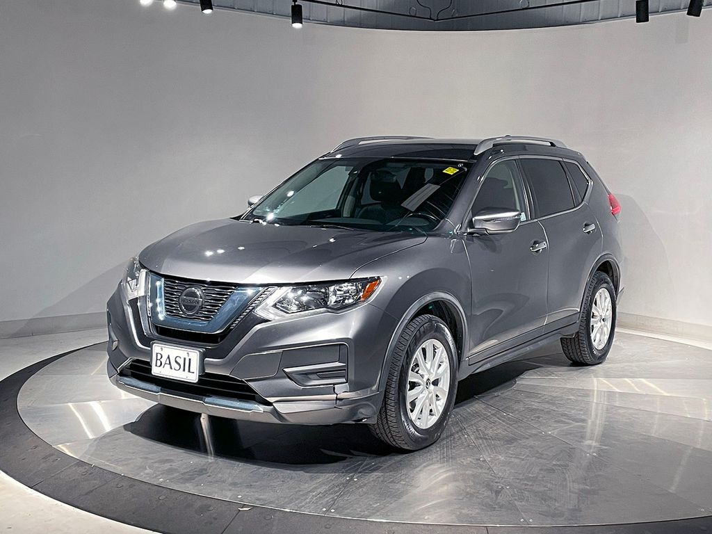 2020 Nissan Rogue SV photo 3