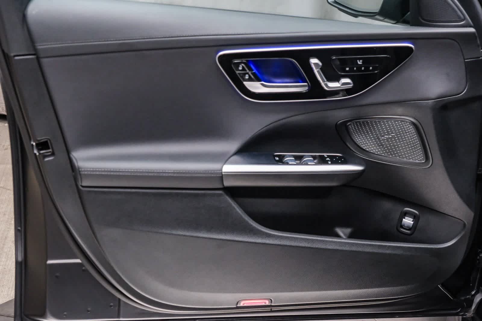 2025 Mercedes Benz C 300 photo 20
