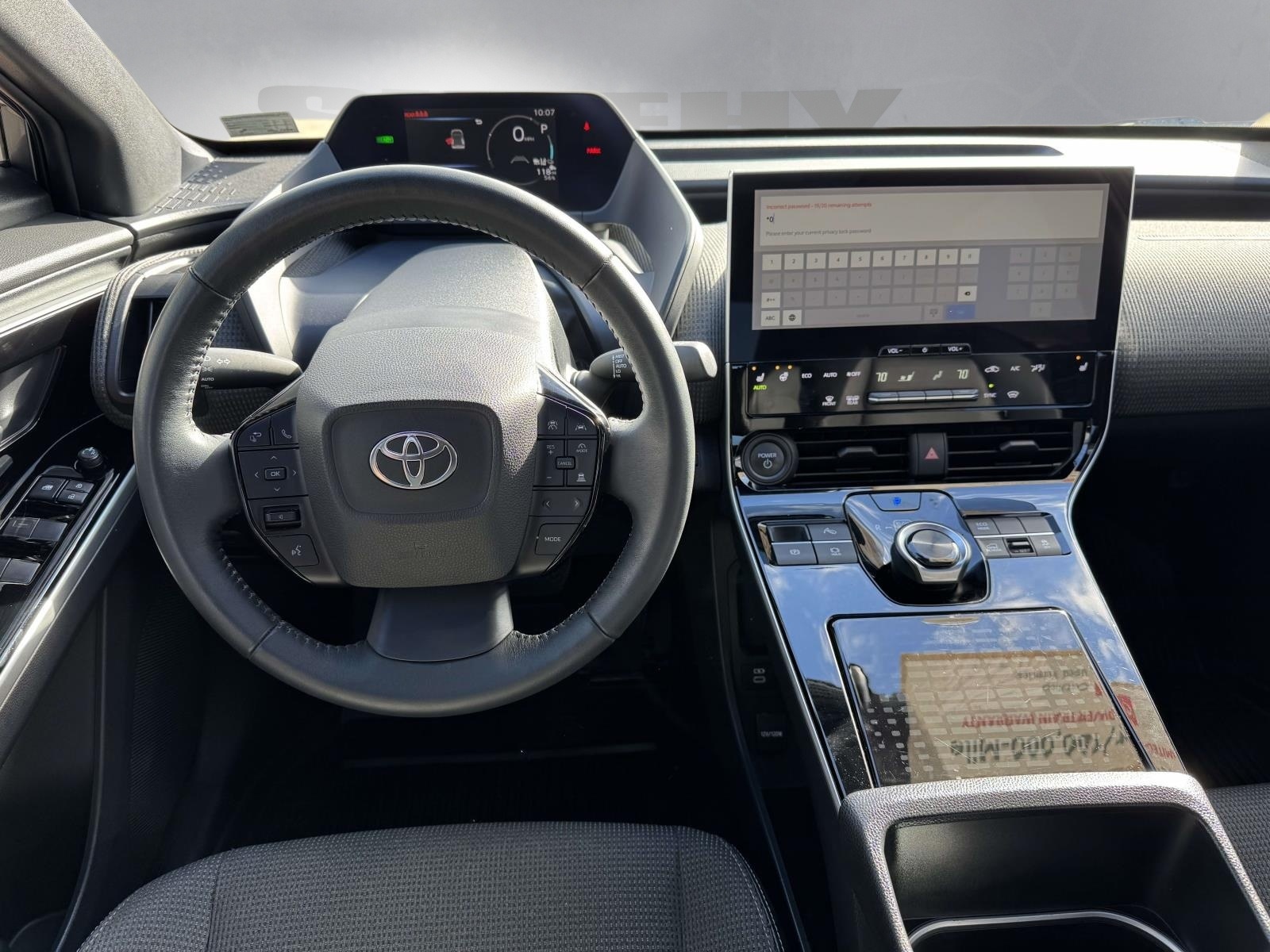 2023 Toyota bZ4X XLE photo 3