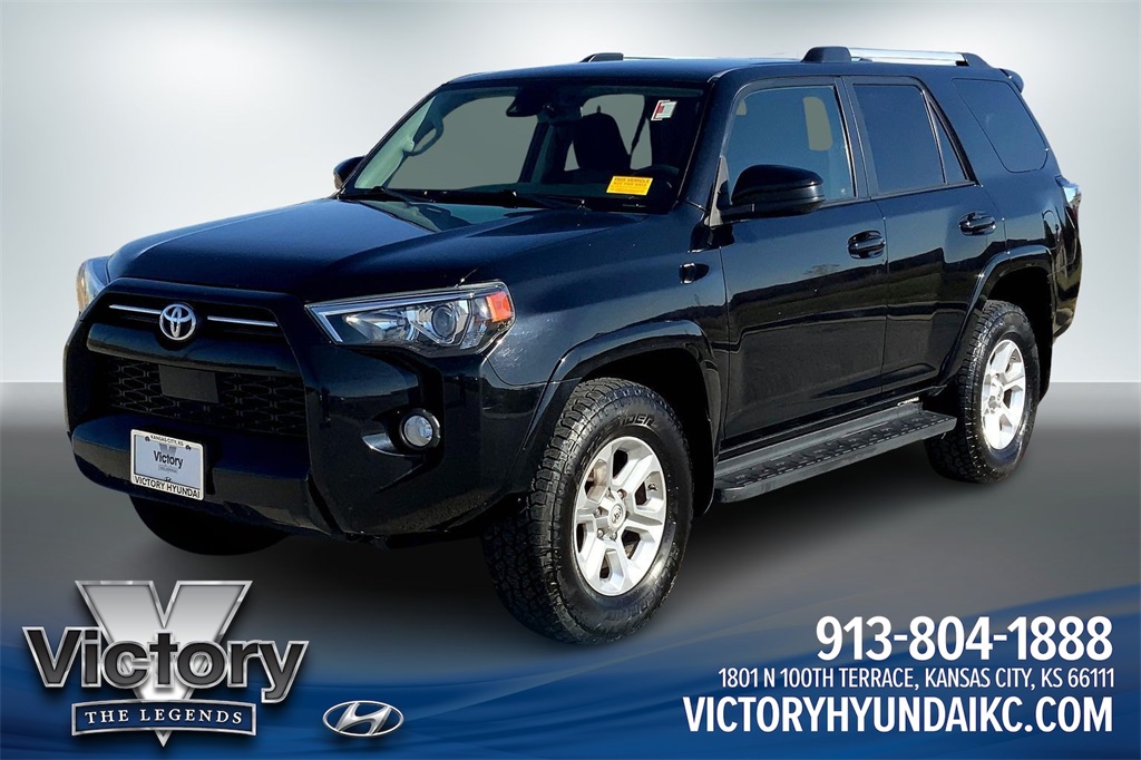 2020 Toyota 4Runner SR5's photo