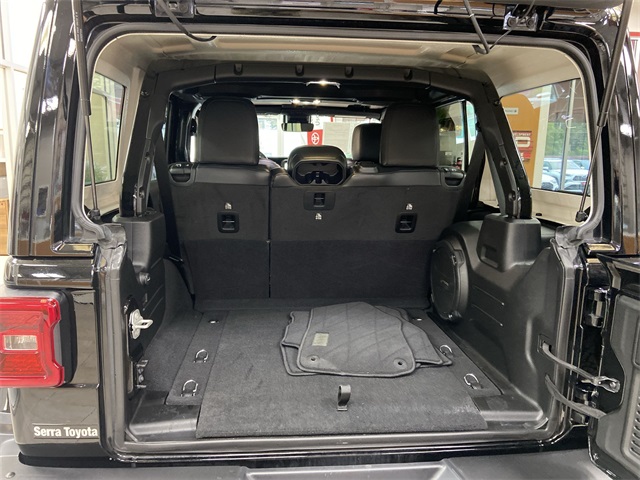 2023 Jeep Wrangler Rubicon 392 photo 31