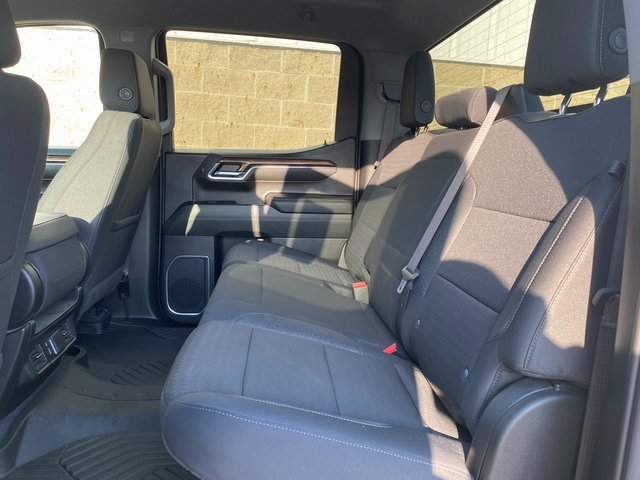 2023 Chevrolet Silverado 1500 RST photo 11