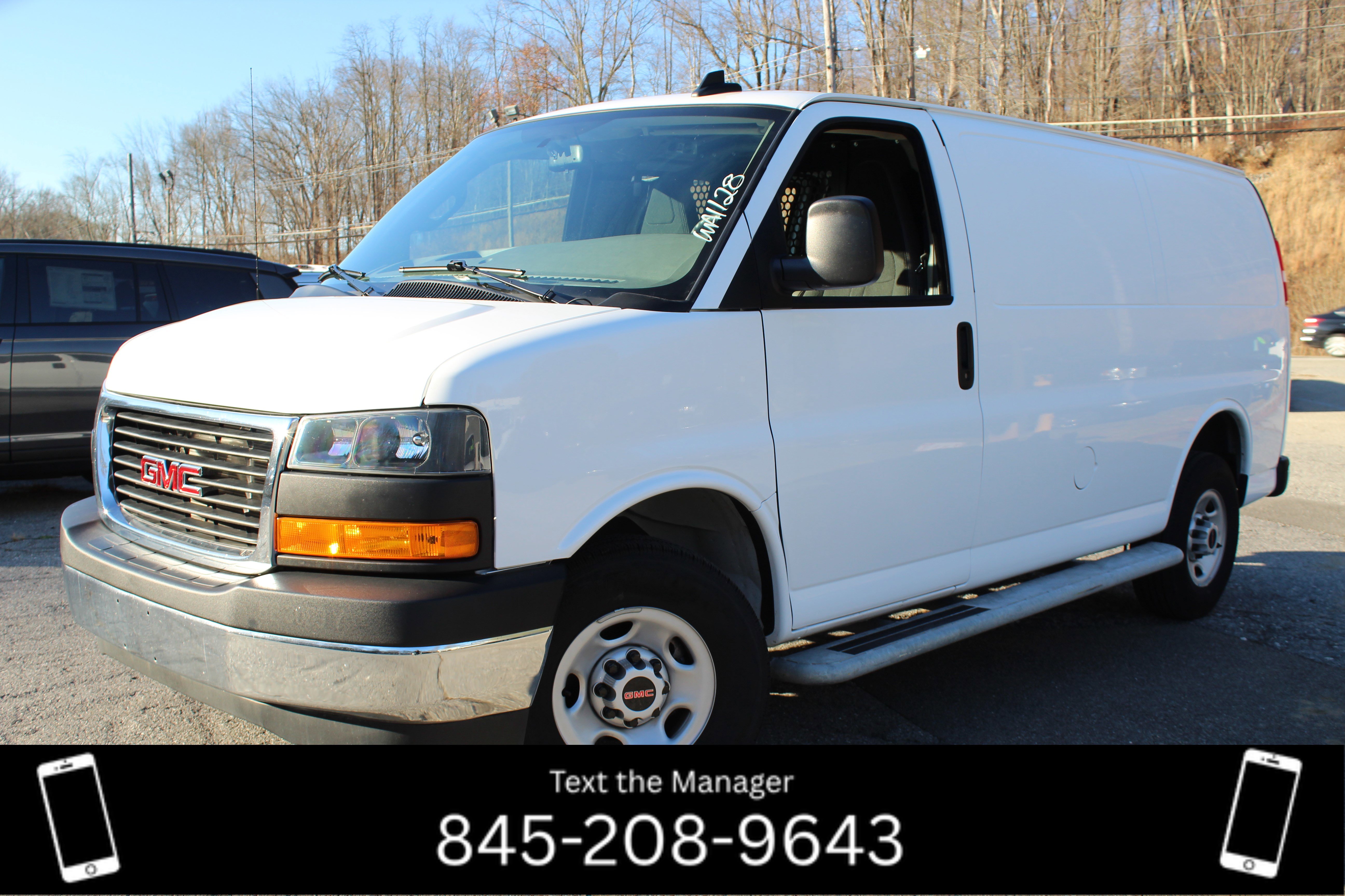 2024 GMC Savana Cargo Work Van's photo