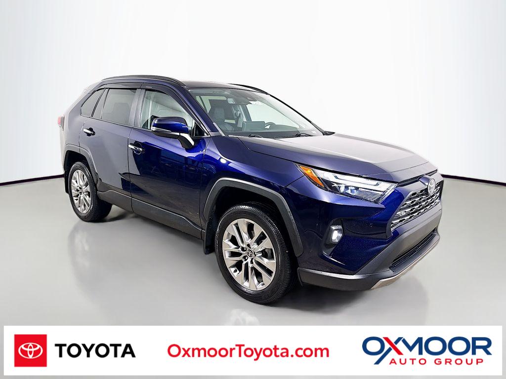 2023 Toyota RAV4 Limited's photo