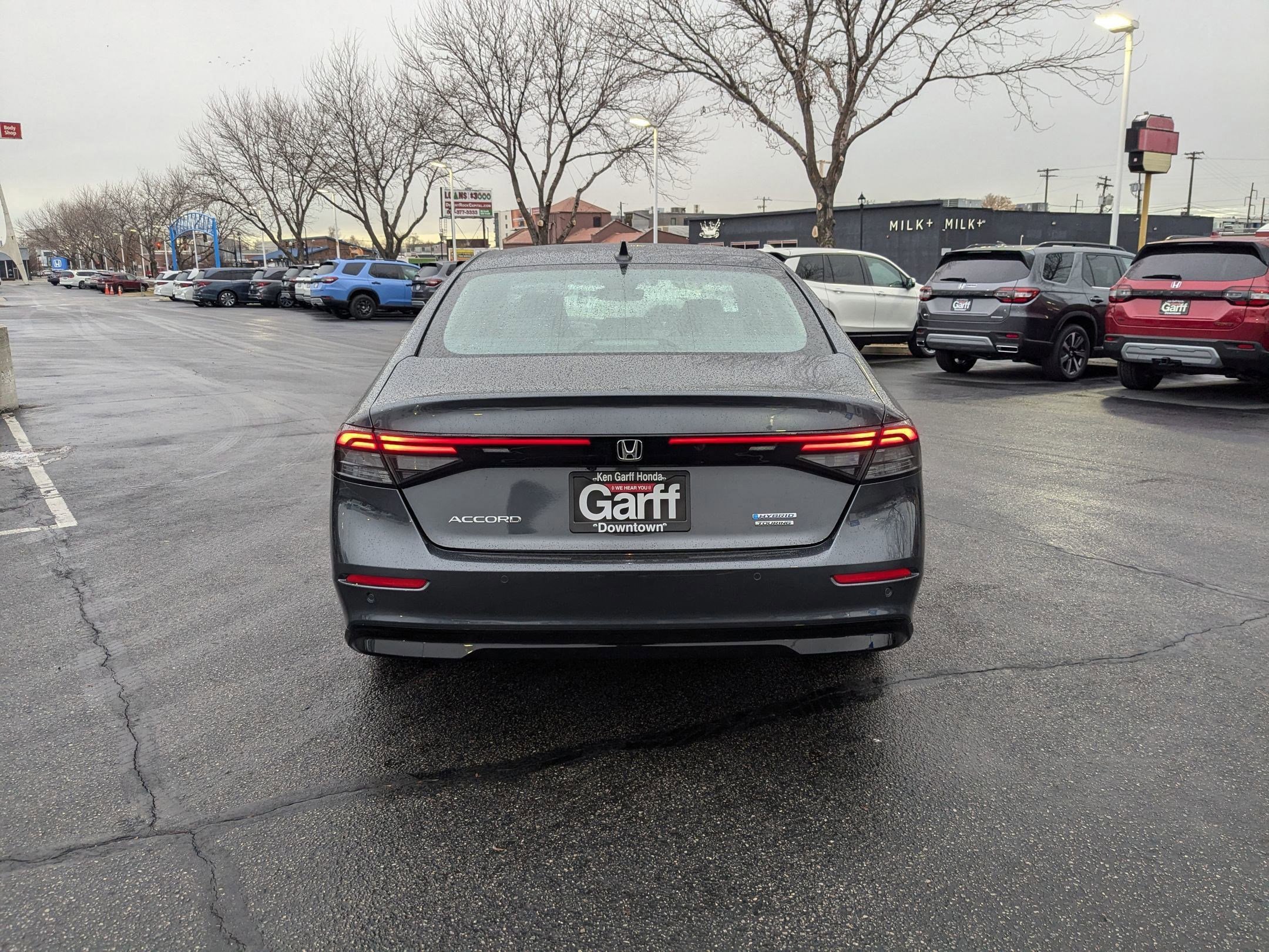 2025 Honda Accord Hybrid Touring photo 4