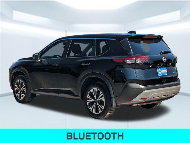 2022 Nissan Rogue SV photo 3