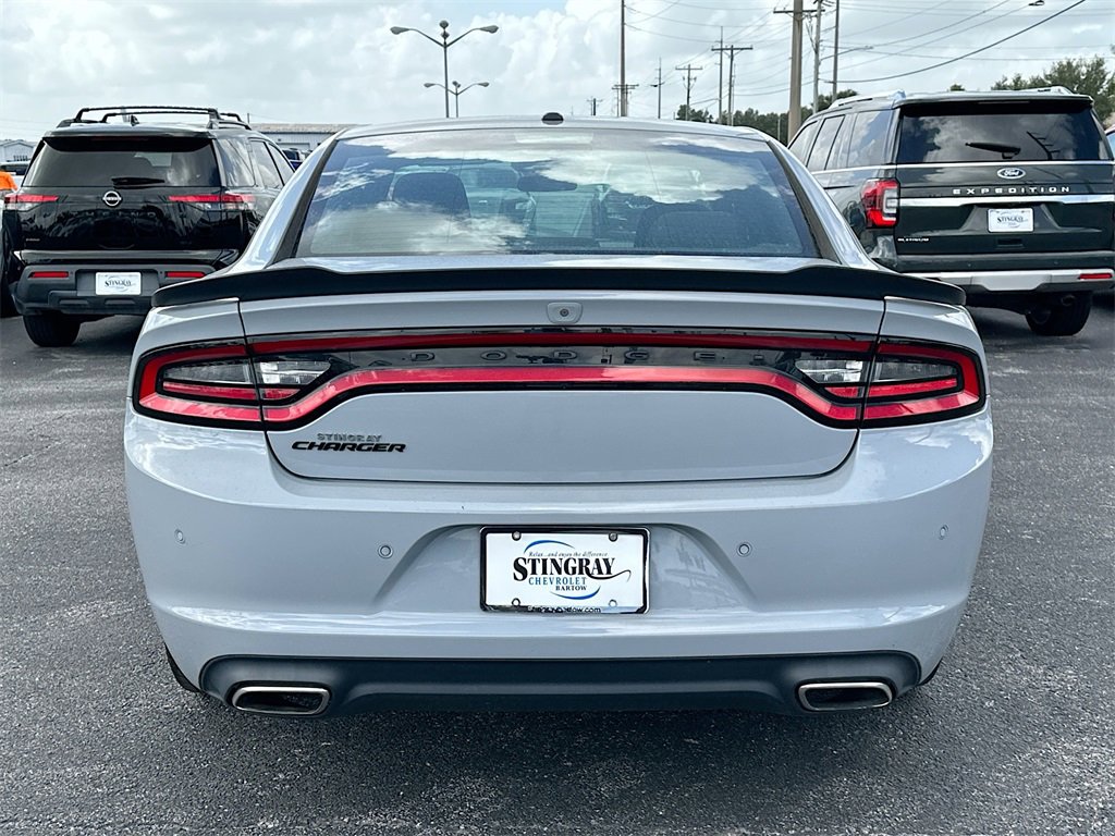 2021 Dodge Charger SXT photo 6