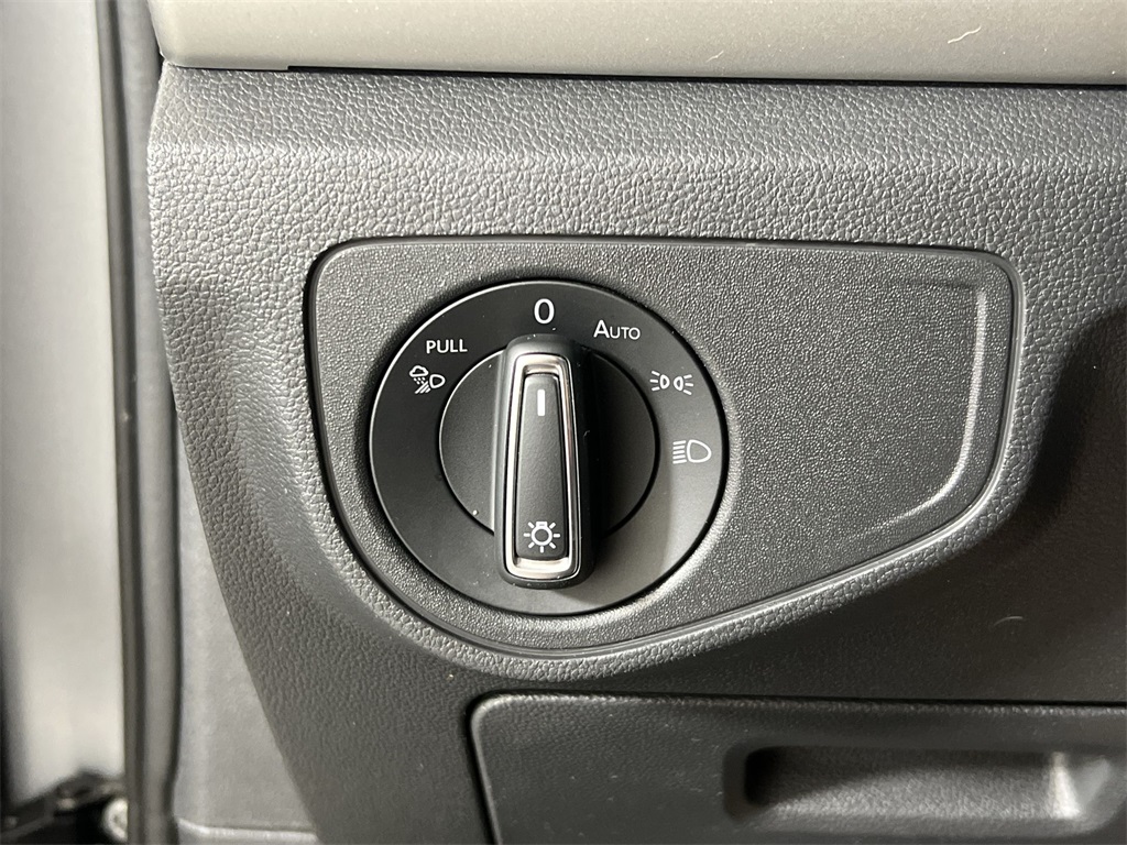 2021 Volkswagen Atlas V6 SE Technology photo 18