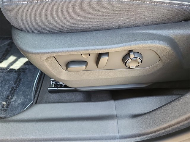 2025 Buick Envision Avenir photo 19
