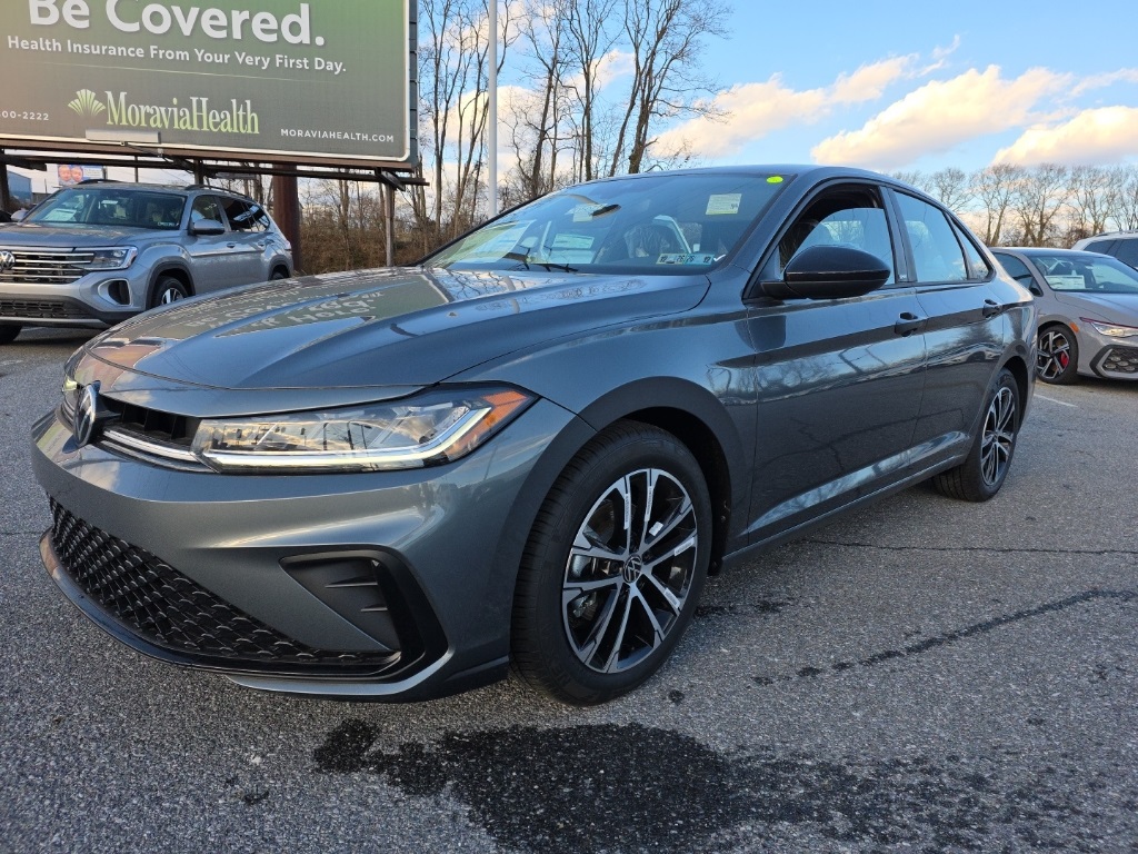 2026 Volkswagen Jetta Sport's photo