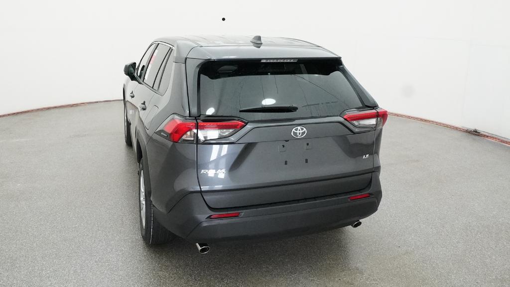 2025 Toyota RAV4 LE photo 16