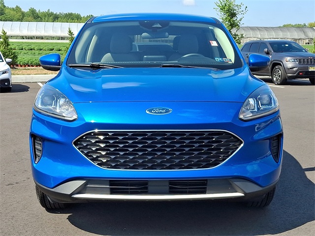 2020 Ford Escape SE photo 2
