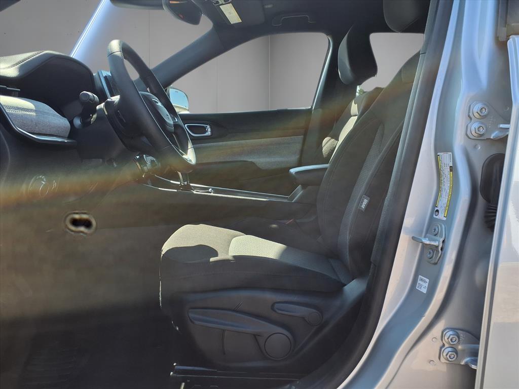 2025 Jeep Compass Sport photo 12