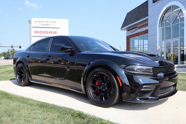 2022 Dodge Charger SRT8 Hellcat Redeye Widebody photo 3
