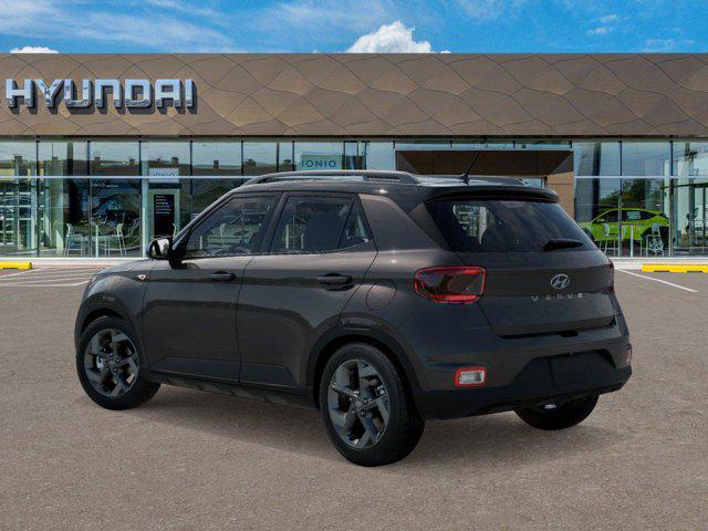 2025 Hyundai Venue Limited photo 3