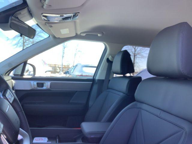 2025 Hyundai Santa Fe SEL photo 19