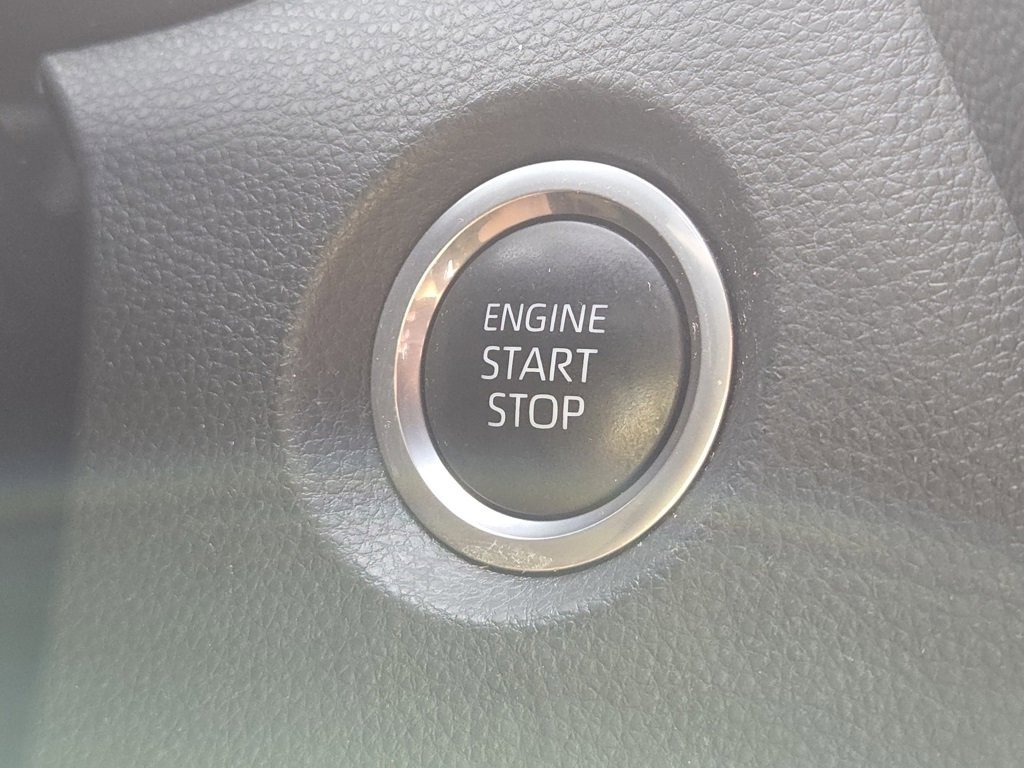 2023 Toyota Corolla SE photo 14
