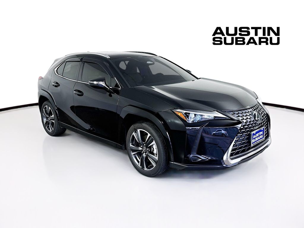 2025 Lexus UX Hybrid 300h F Sport Design's photo