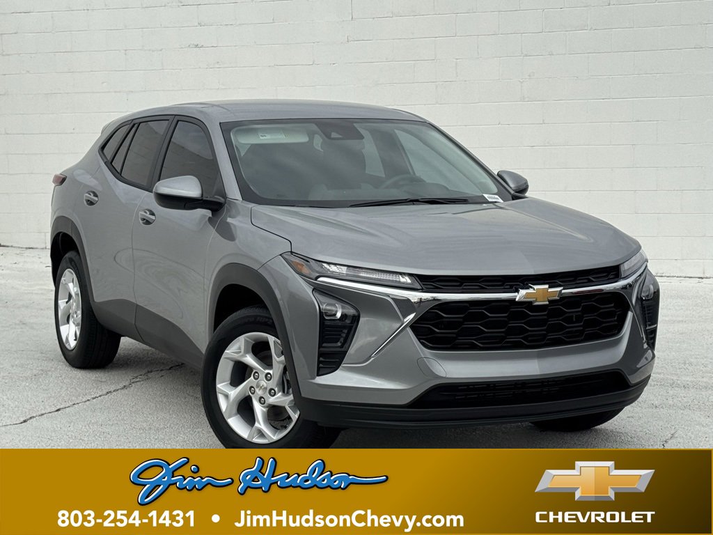 2026 Chevrolet Trax LS's photo