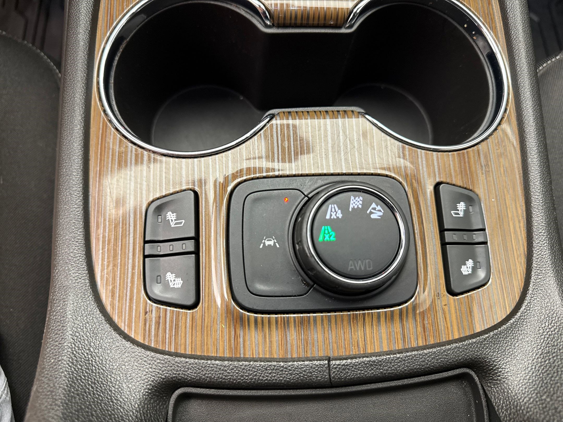 2023 Gmc Acadia SLE photo 37