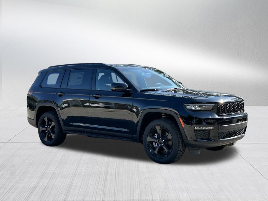 2025 Jeep Grand Cherokee Limited photo 2