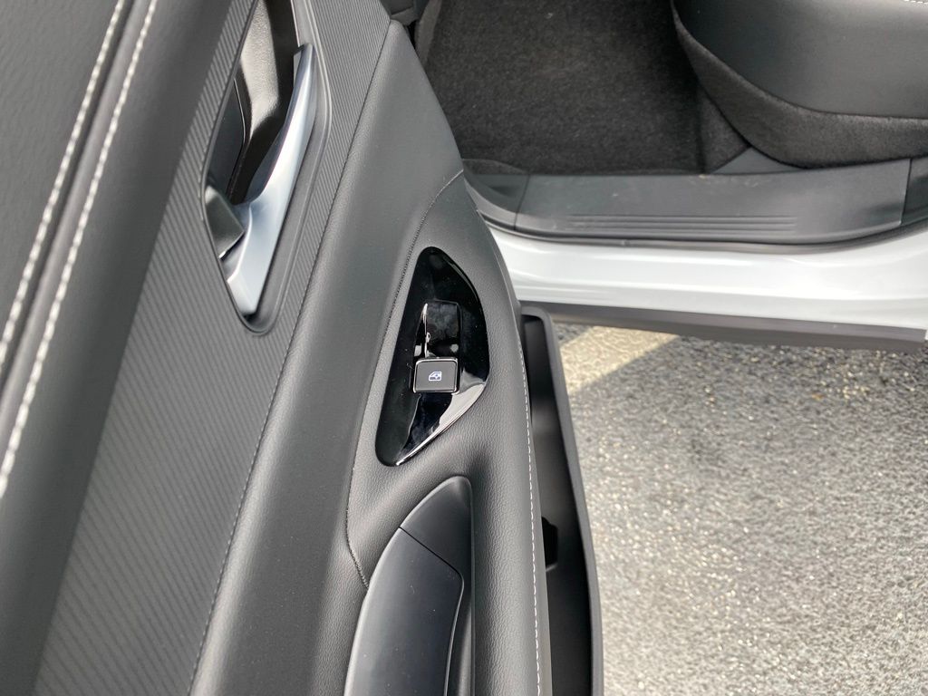 2025 Nissan Murano SL photo 15