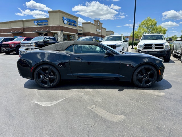 2018 Chevrolet Camaro 2LT photo 3
