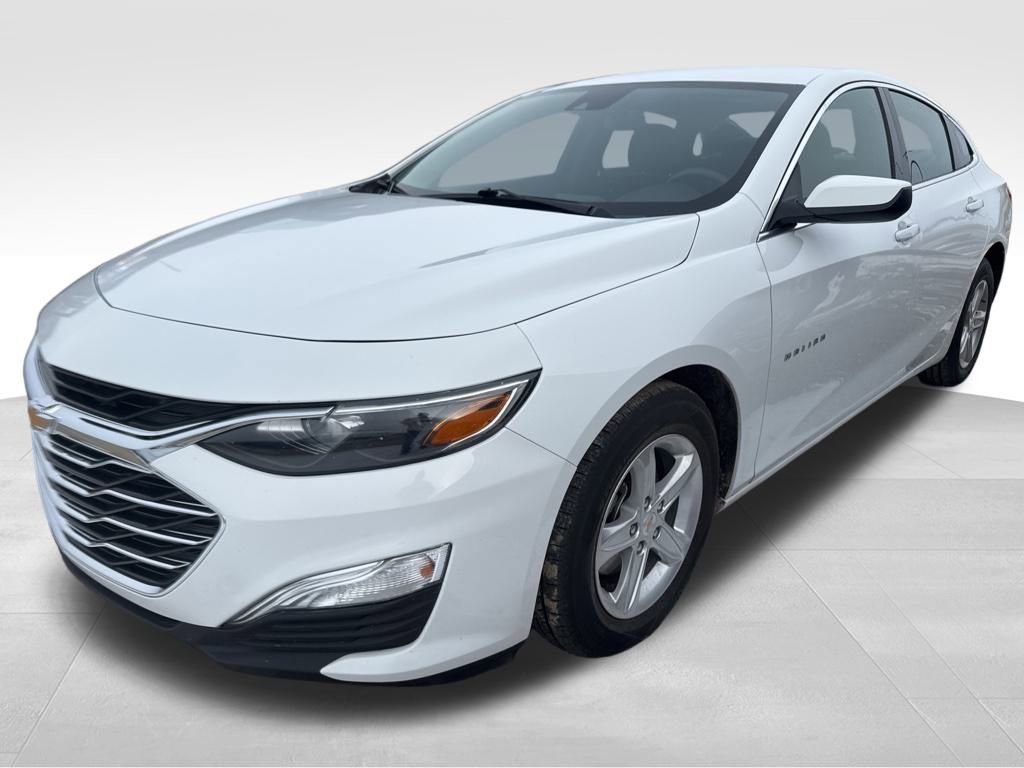 2024 Chevrolet Malibu 1LS's photo