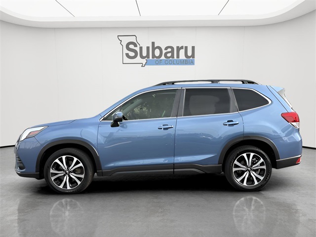 2023 Subaru Forester Limited photo 4