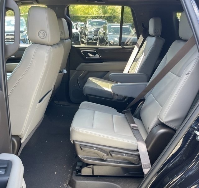 2022 Chevrolet Tahoe LT photo 12