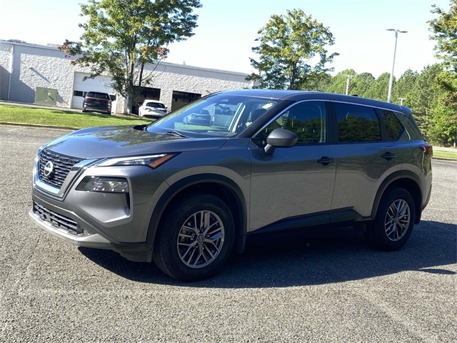 2023 Nissan Rogue S photo 3