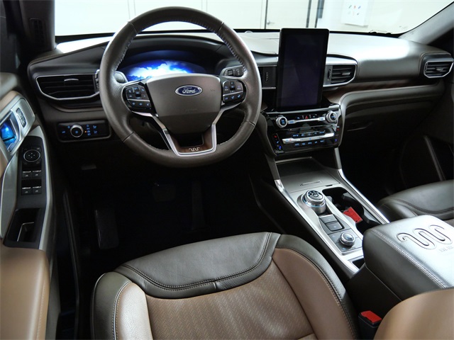 2023 Ford Explorer King Ranch photo 3