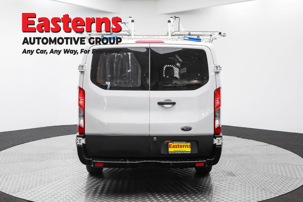 2015 Ford Transit Van photo 4