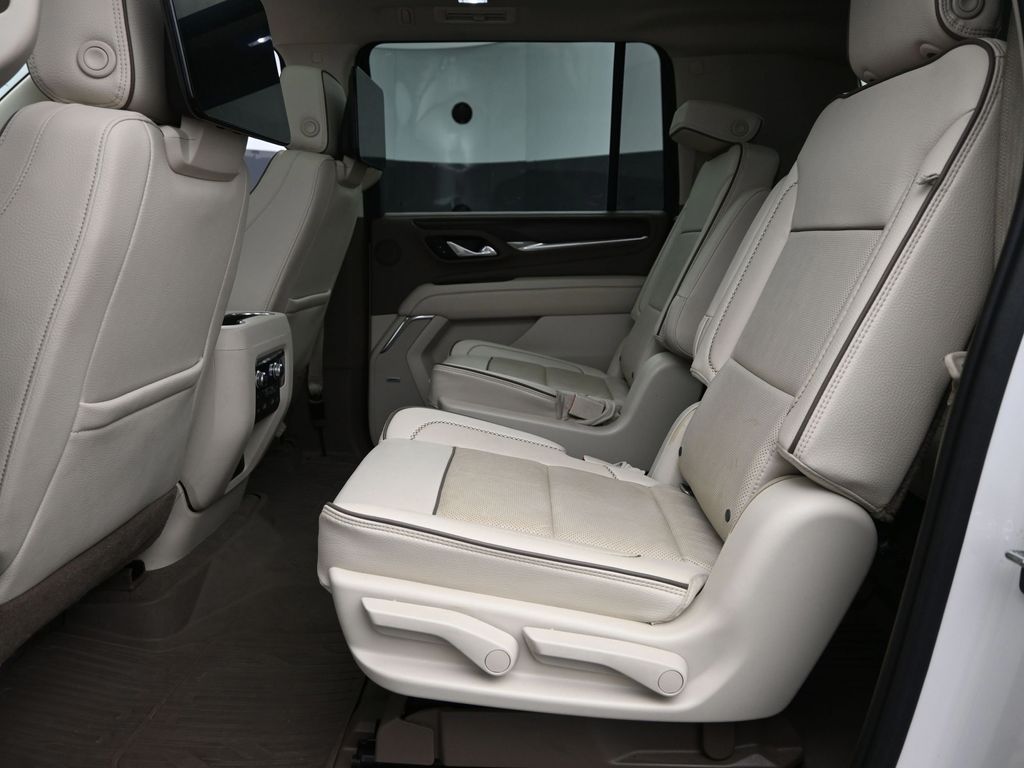 2021 Gmc Yukon XL Denali photo 7