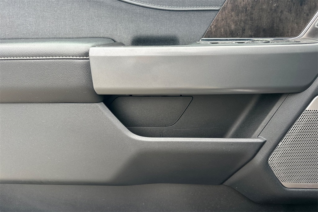 2022 Ford F-150 Lariat photo 11