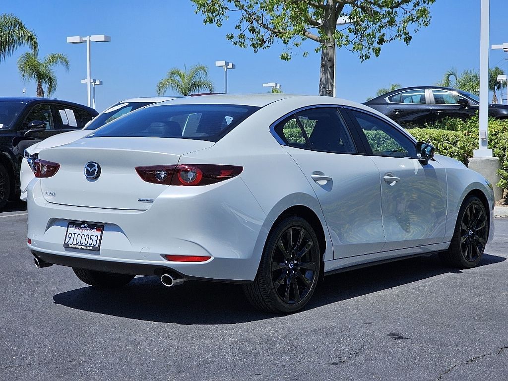 2025 Mazda Mazda3 2.5 Select Sport photo 13
